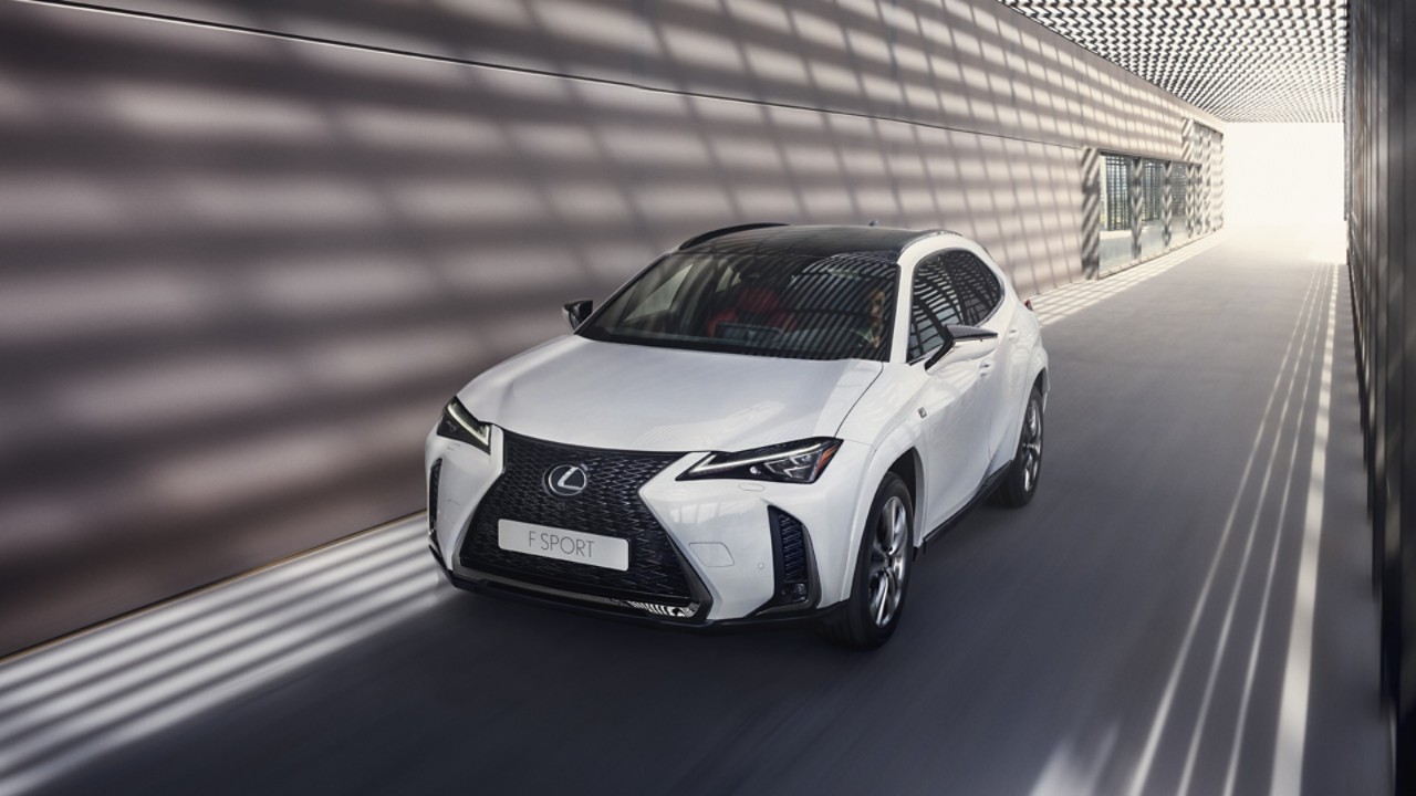 ux-f-sport-6
