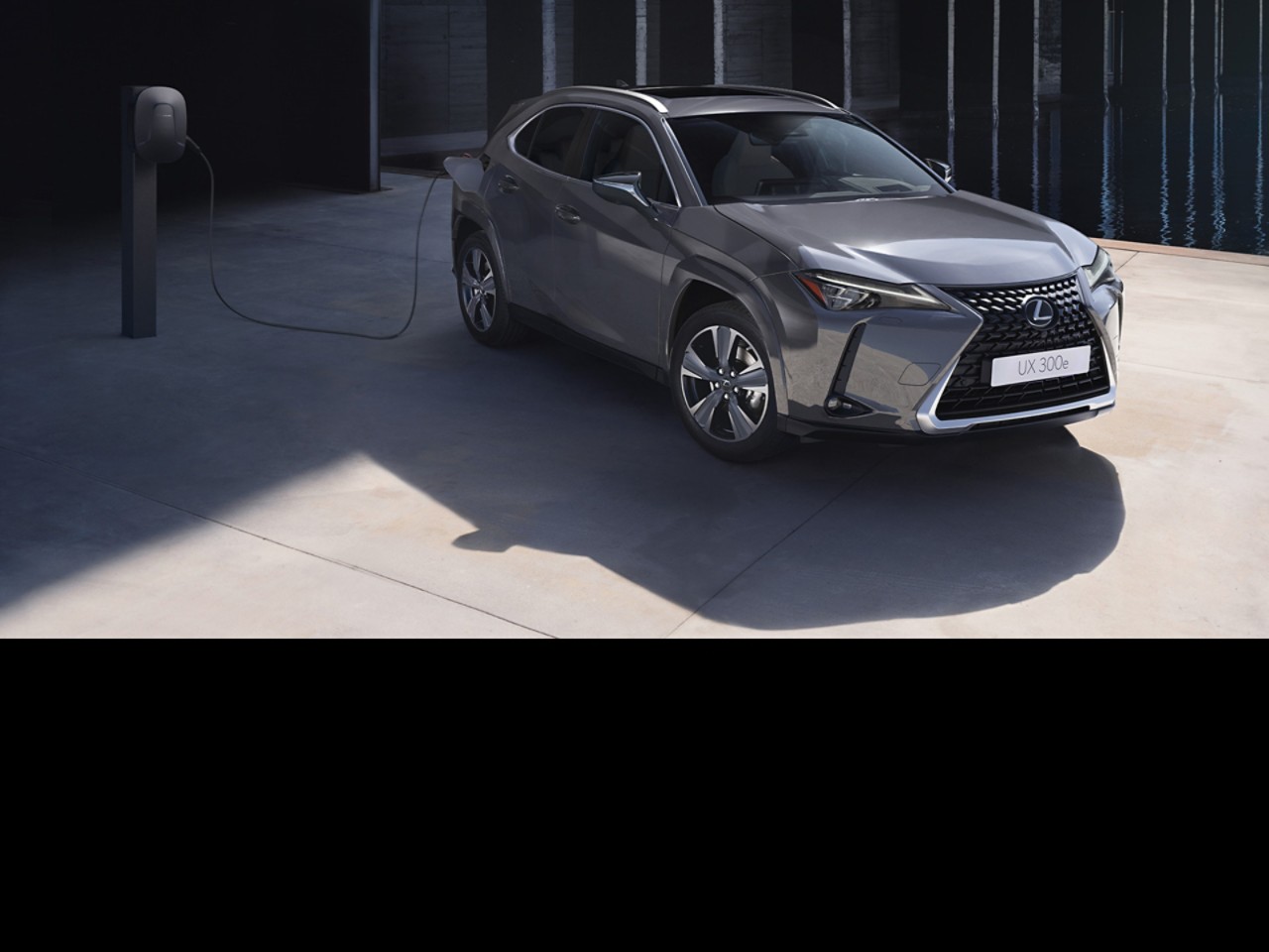 Lexus UX 300e