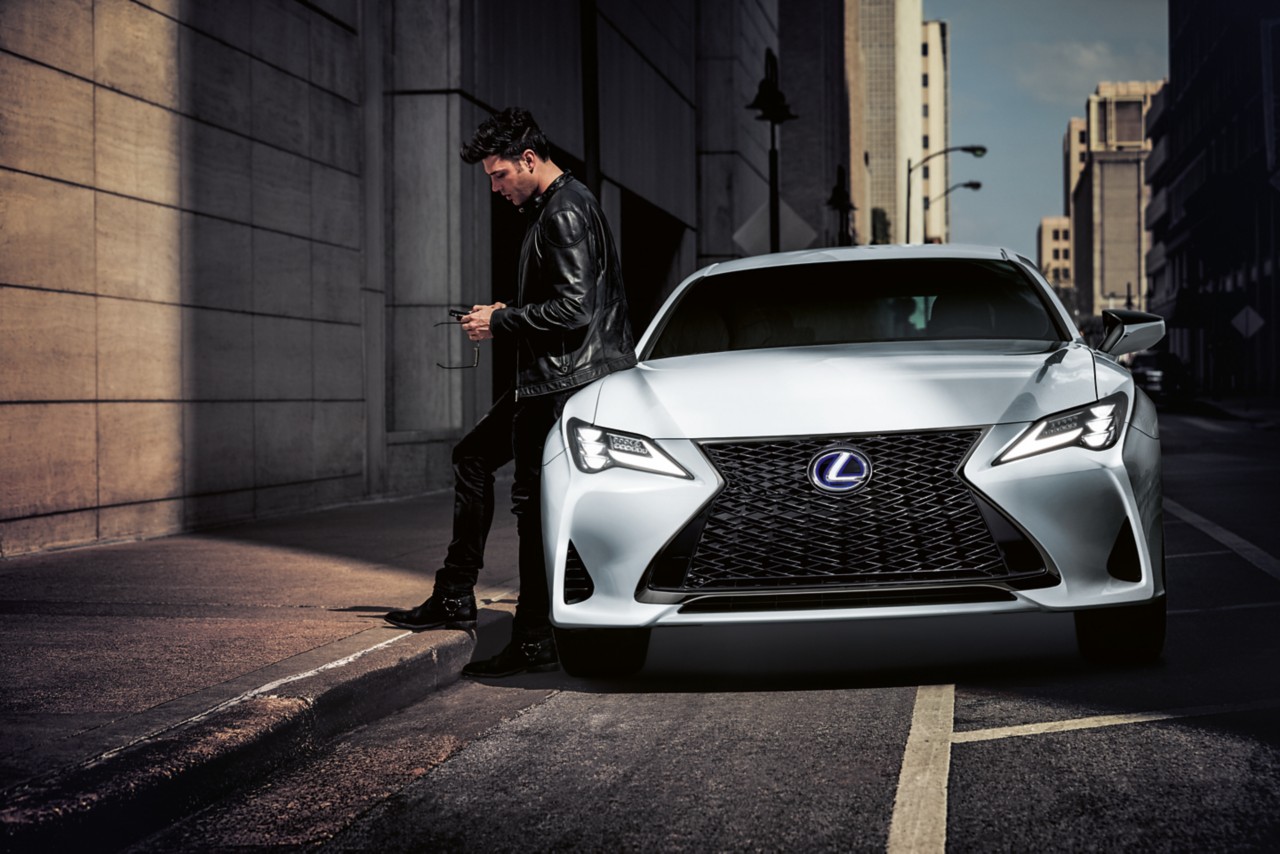 LINIA F SPORT EDITION