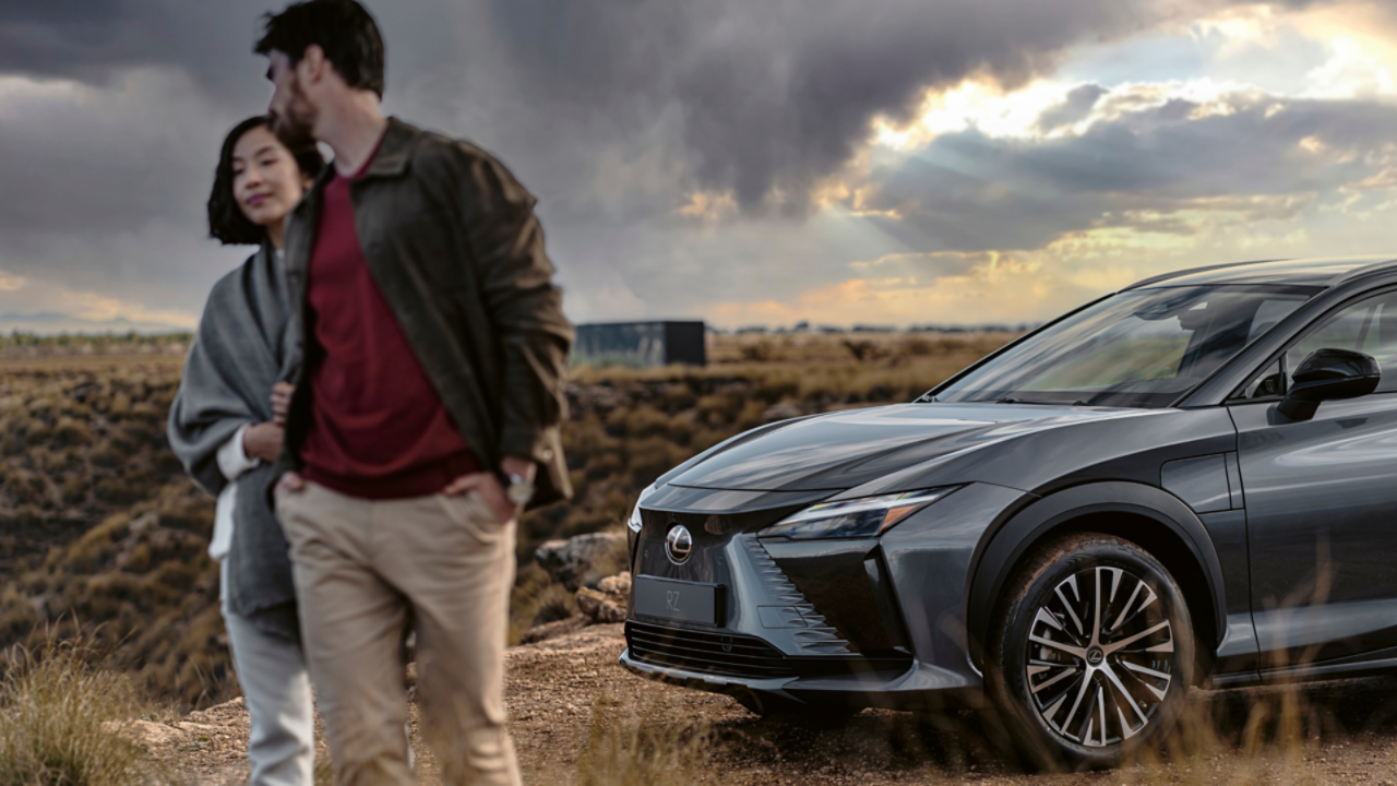 Lexus RZ